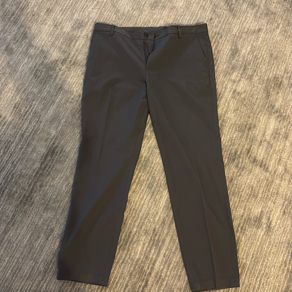 7 for all mankind dark grey pants size 34